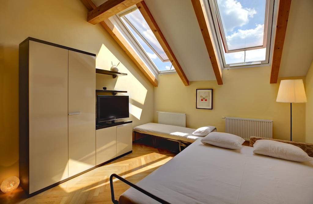 Hotel Halkova Prague